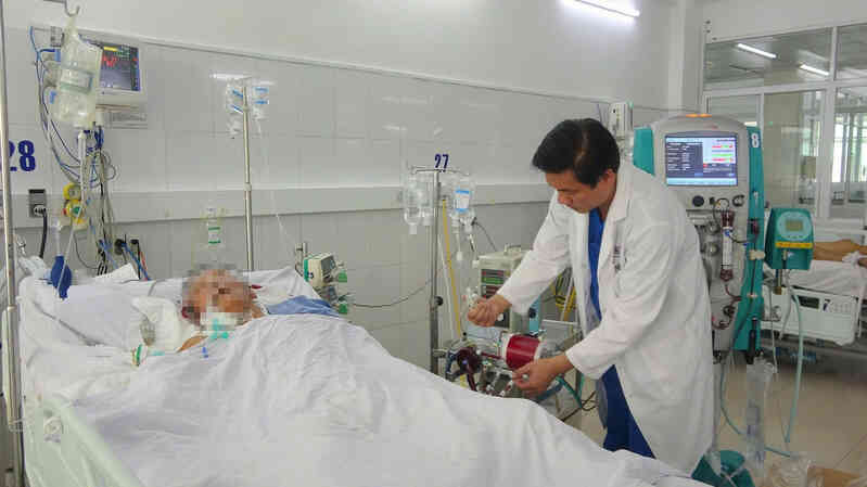 Tưởng chết vì gặp tai nạn ngay tại nhà, người đàn ông hồi sinh ngoạn mục