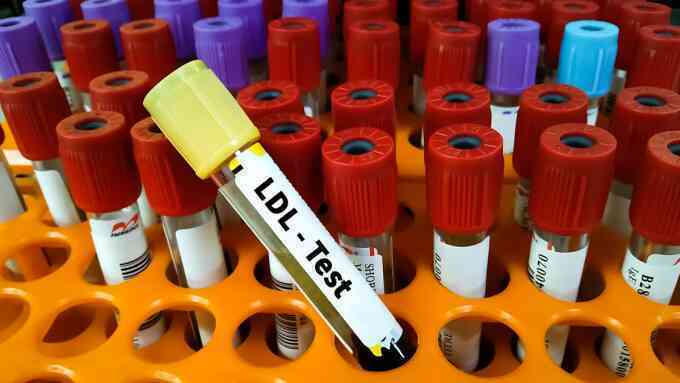 Vì sao ăn thuần chay vẫn tăng cholesterol?