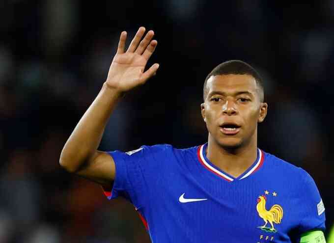 Mbappe bị loại khỏi tuyển Pháp