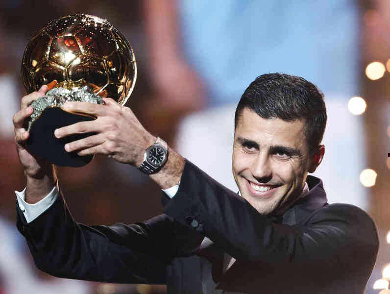 Công bố điểm số Quả bóng vàng 2024: Rodri thắng sát nút Vinicius