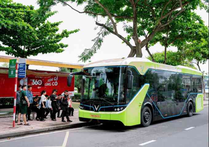 Nha Trang có tuyến bus điện đầu tiên