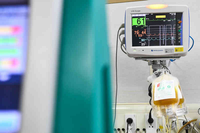 Chén rượu khiến người đàn ông đi cấp cứu sau khi uống 15 phút