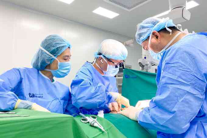 Chữa ung thư giáp di căn bảo tồn chức năng sinh sản