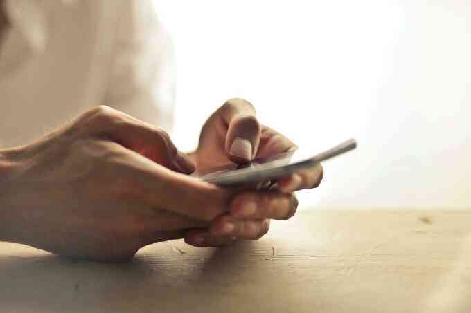Chứng Nomophobia - sợ hãi khi không có điện thoại bên cạnh
