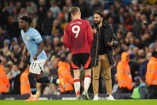 HLV Amorim tiết lộ điều bất ngờ sau trận đấu Man Utd thắng Man City