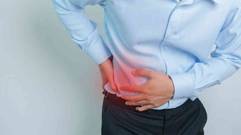 Thói quen dễ gây sỏi thận ở dân văn phòng
