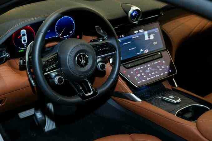 GranTurismo - biểu tượng hiệu suất, phong cách sống Maserati