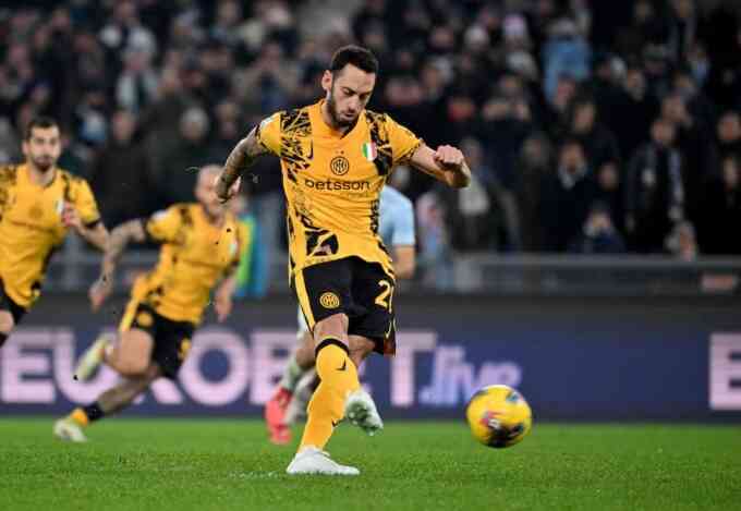 Inter lập hai kỷ lục khi thắng 6-0 tại Serie A