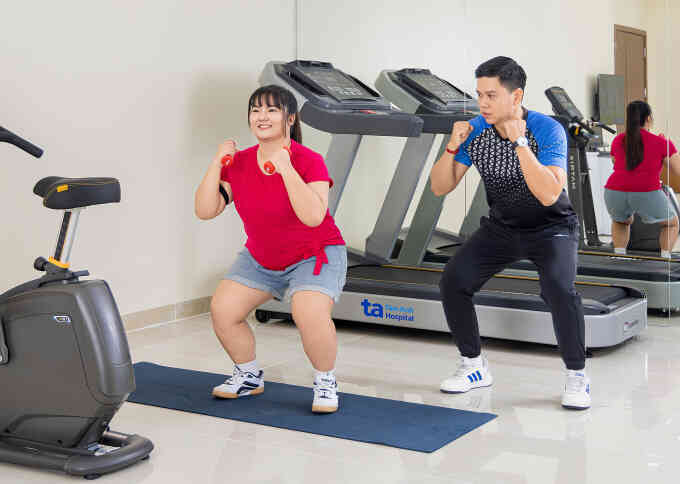 Thừa cân, béo phì có gây cong lệch cột sống?