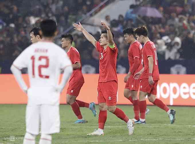 Việt Nam tăng, Indonesia giảm hai bậc FIFA