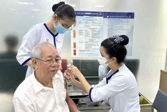 5 bệnh người cao tuổi dễ mắc vào mùa lạnh