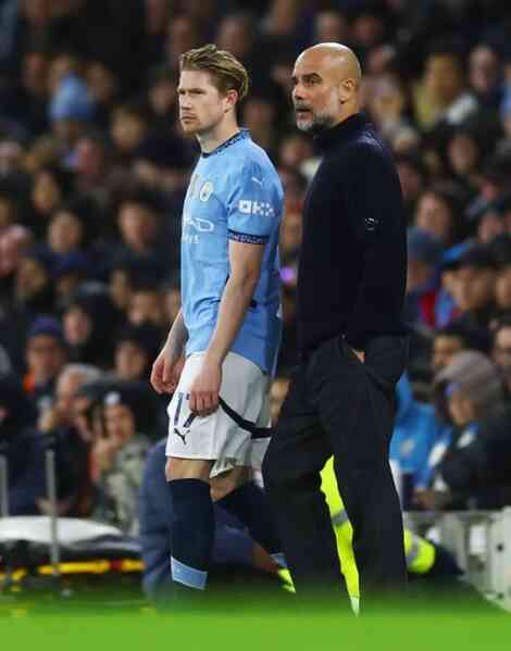 Guardiola bị nghi mâu thuẫn với De Bruyne