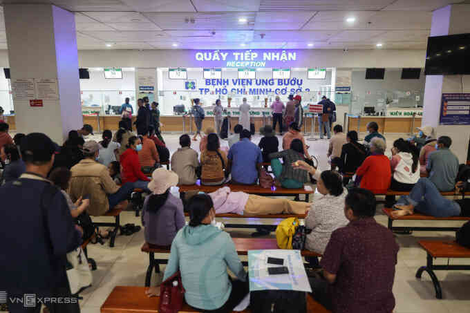 Hết tiền, bỏ cuộc chữa ung thư
