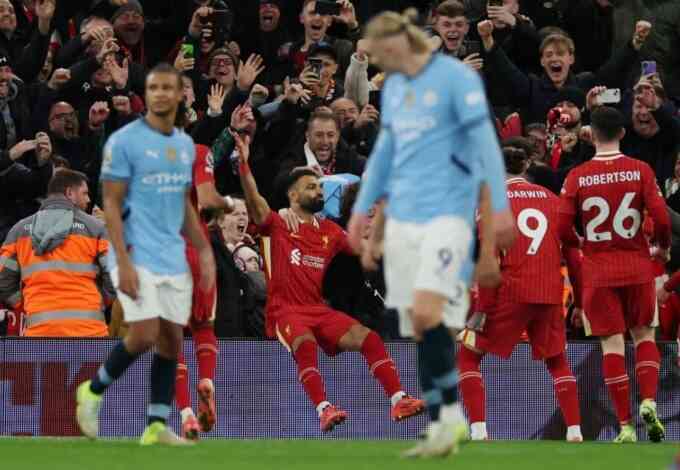 Liverpool áp đảo Man City thế nào