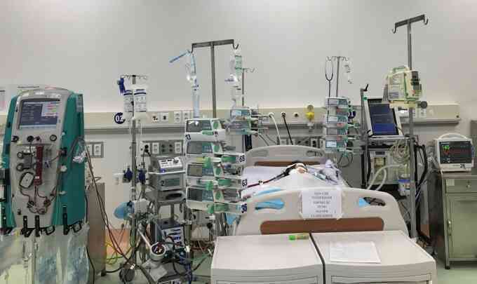 Cứu bé gái sốc nhiễm khuẩn 