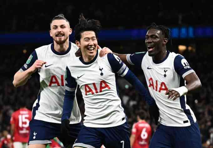 Những điểm nóng ở đại chiến Tottenham - Liverpool