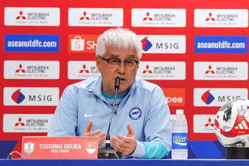 HLV Ogura: "Singapore sẵn sàng đối phó với Xuân Son và tuyển Việt Nam"