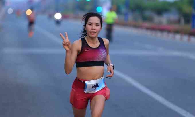 4 ngôi sao thắng giải VnExpress Runners Of The Year 2024