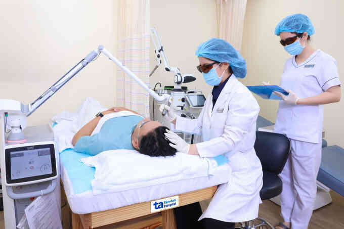 Làm đẹp da bằng laser