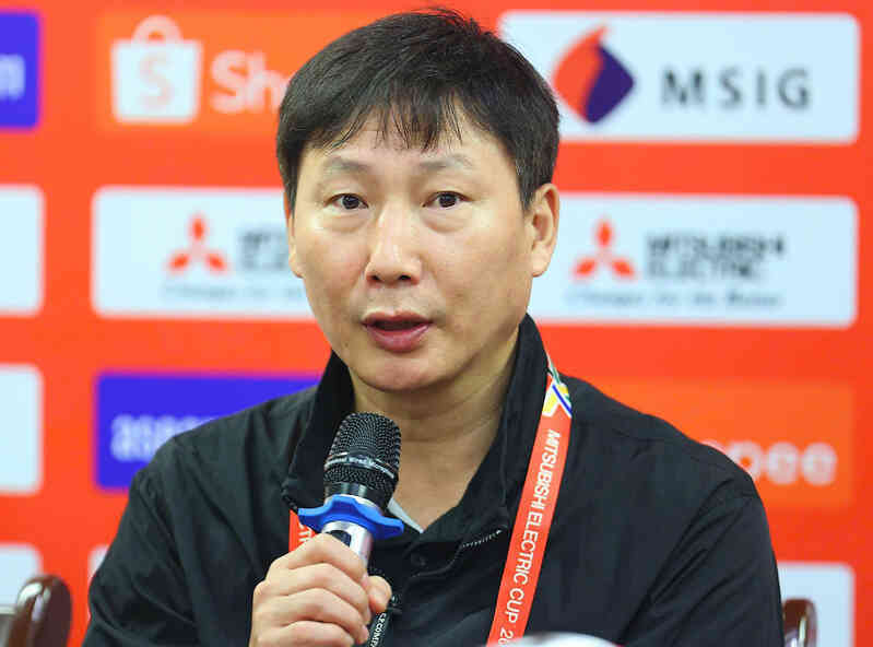 HLV Kim Sang Sik: Tuyển Việt Nam gặp ai cũng sẽ vô địch ASEAN Cup