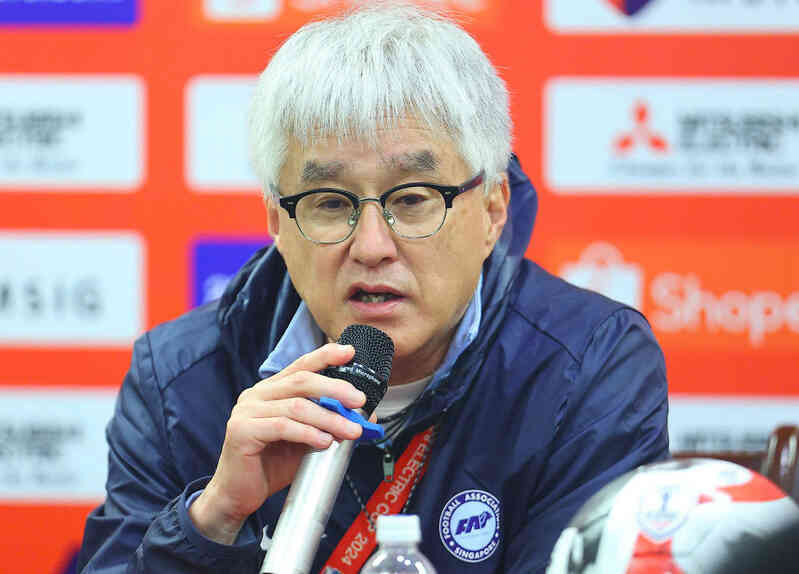 HLV Singapore: Tuyển Việt Nam sẽ chơi tốt ở chung kết ASEAN Cup