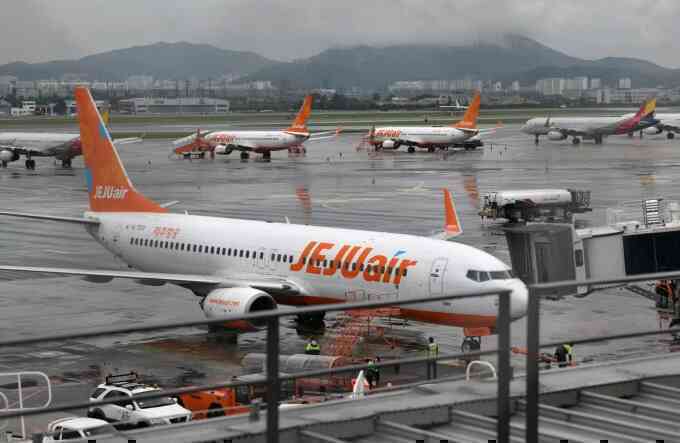 Cổ phiếu Jeju Air xuống thấp kỷ lục