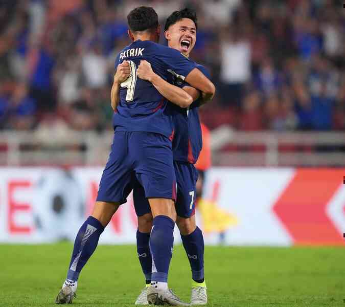 Ngôi sao Thái Lan sẵn sàng đối đầu Xuân Son ở chung kết AFF Cup