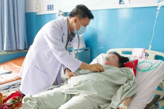 Nhiều người lớn mắc bệnh sởi