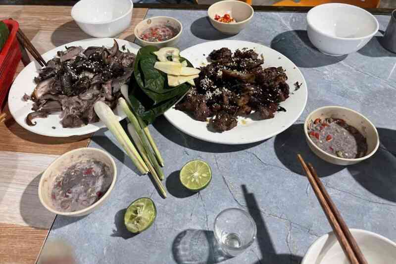 Vụ 8 người cấp cứu sau ăn thịt chó: Chó bị bệnh nhưng tiếc của nên làm thịt