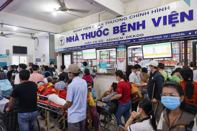 Đề xuất BHYT chi trả 28 loại thuốc ung thư điều trị đích