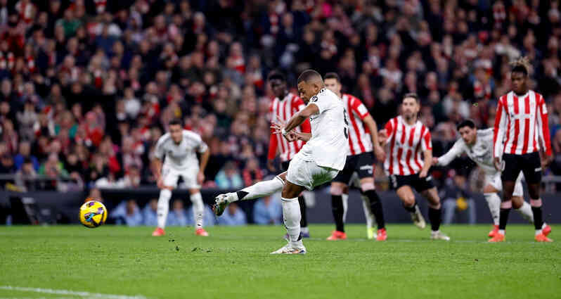 Real Madrid thua đau Bilbao: Ác mộng không hồi kết của Mbappe