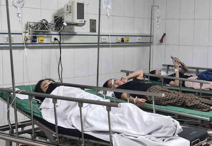 Số công nhân Nghệ An ngộ độc thực phẩm lên 84