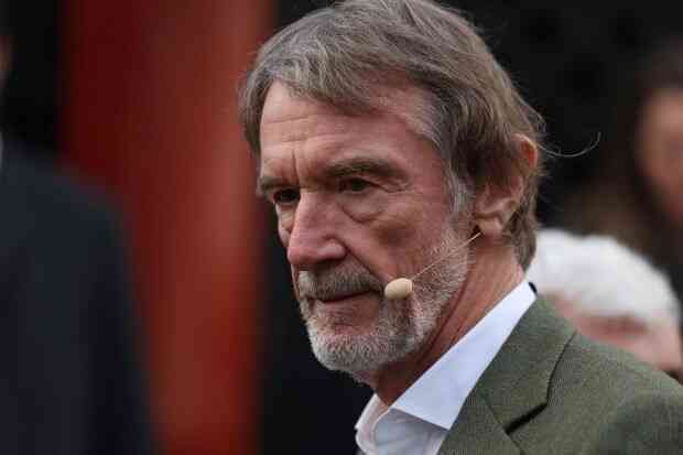 Tỷ phú Jim Ratcliffe: "Man Utd đã trở nên tầm thường"