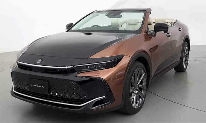Toyota Crown mui trần hàng 
