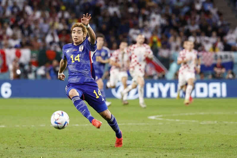 Sao tuyển Nhật Bản đột ngột phải rời Asian Cup vì scandal gây sốc