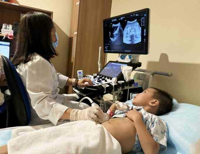 Nhiều trẻ rối loạn tiêu hóa do nắng nóng