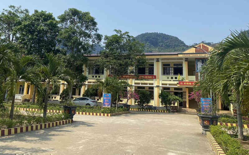 Vụ nam sinh lớp 6 đọc viết chưa thạo: Truy trách nhiệm giáo viên tiểu học