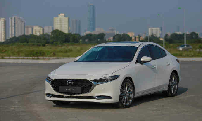 Thị trường sedan cỡ C phục hồi