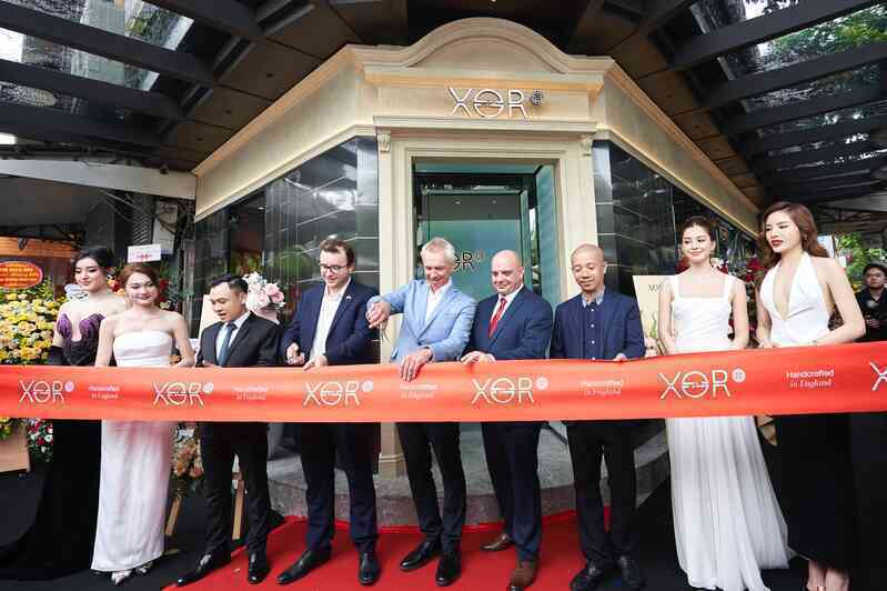 XOR khai trương boutique điện thoại xa xỉ độc nhất Đông Nam Á tại Việt Nam