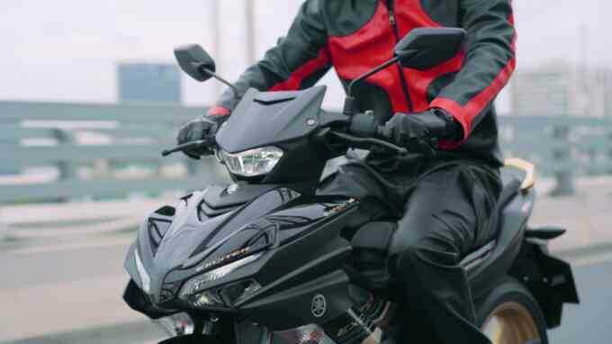 Phụ kiện cho chuyến phượt cùng xe côn tay