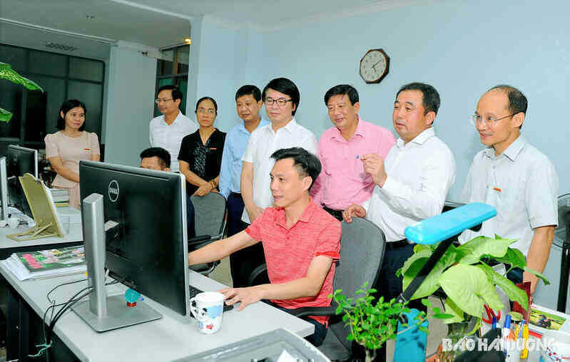 Báo in thời công nghệ số