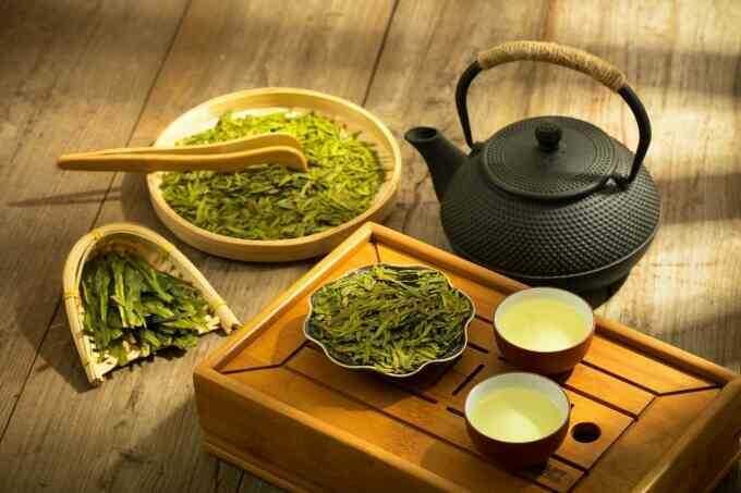 Uống trà xanh có ngừa viêm gan B?