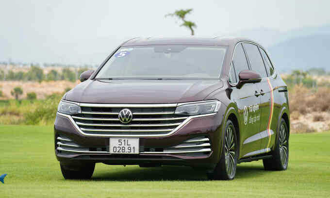 Volkswagen Viloran - đứa con vực thương hiệu