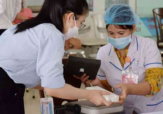 Ca sởi tăng, tiến độ tiêm vaccine chậm