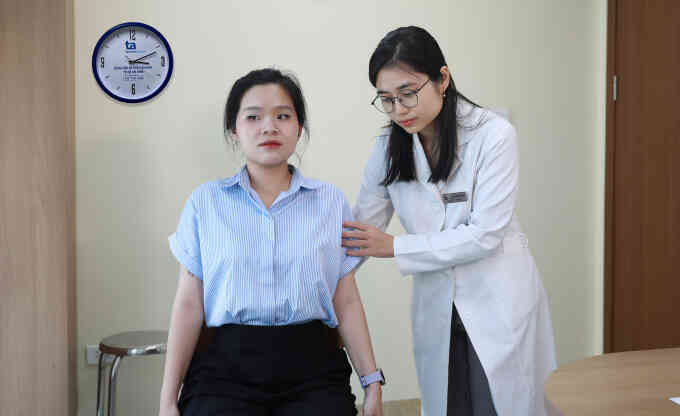 Hai động tác kiểm tra nhanh độ linh hoạt của khớp vai