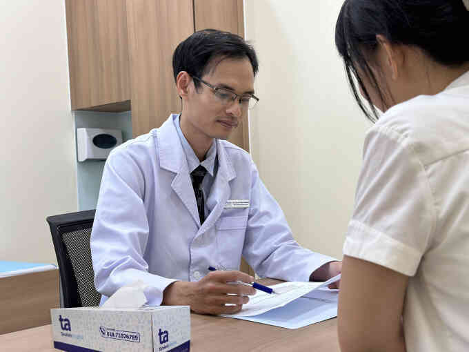 Đau lưng, mỏi cổ cảnh báo thoái hóa cột sống