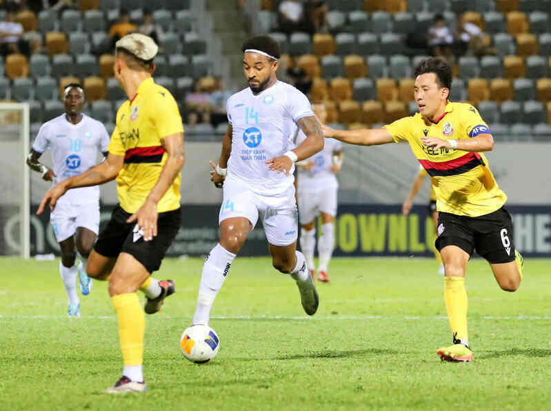 V-League: Nam Định có `đánh cược` với Rafaelson?