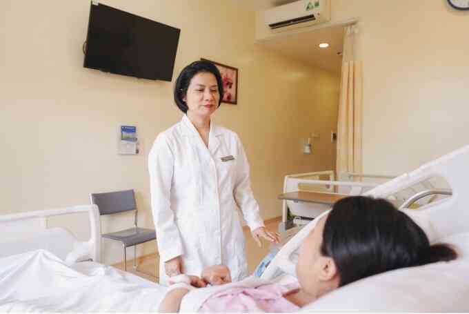 Thai phụ viêm phổi, viêm phế quản do cúm