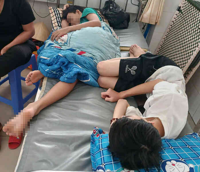 12 học sinh ở huyện đảo Kiên Giang nhập viện, nghi ngộ độc thực phẩm