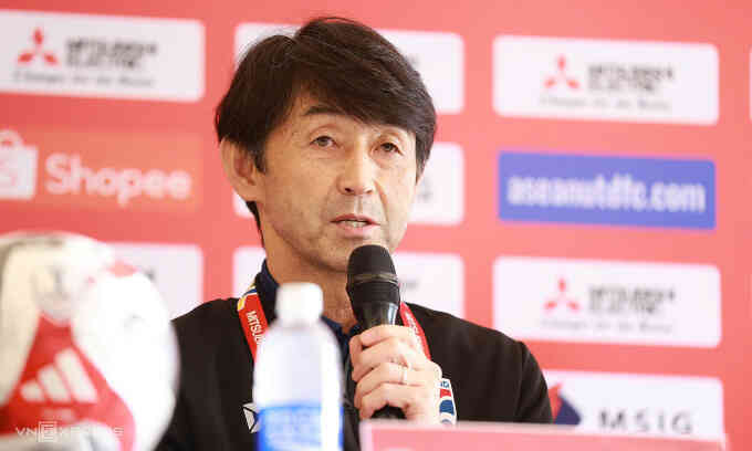HLV Ishii: 